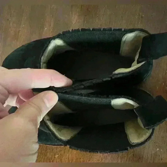 Helmut Lang vibram sole boots SiZE 37 1/2 (7.5 US) - Picture 9 of 10